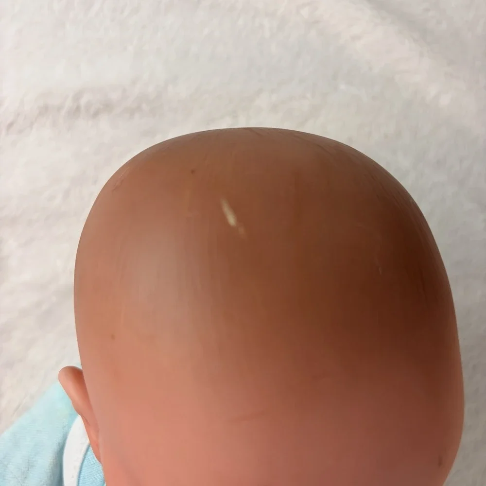 JC Toys La Newborn 14